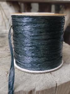 Black Pearlized Raffia Roll