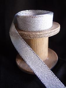 Shimmery Ribbon