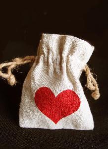 Linen Bag with Red Heart Print 3x4 - 3"W x 4"H