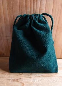 Hunter Green Velvet Bags 5x7 - 100pcs/pk. 1 pack minimum.