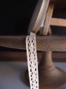 Ivory Lace Ribbon - 1/2" x 10Y