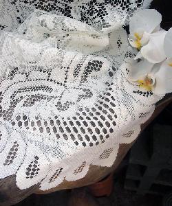 Ivory Floral Lace Table Runner - 13" x 120"