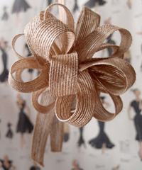 Jute Pull Bow