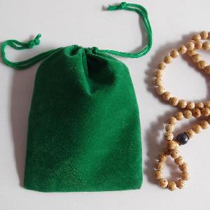 Kelly Green Velvet Bags 4x5.5 - 100pcs/pack. 1 pack minimum