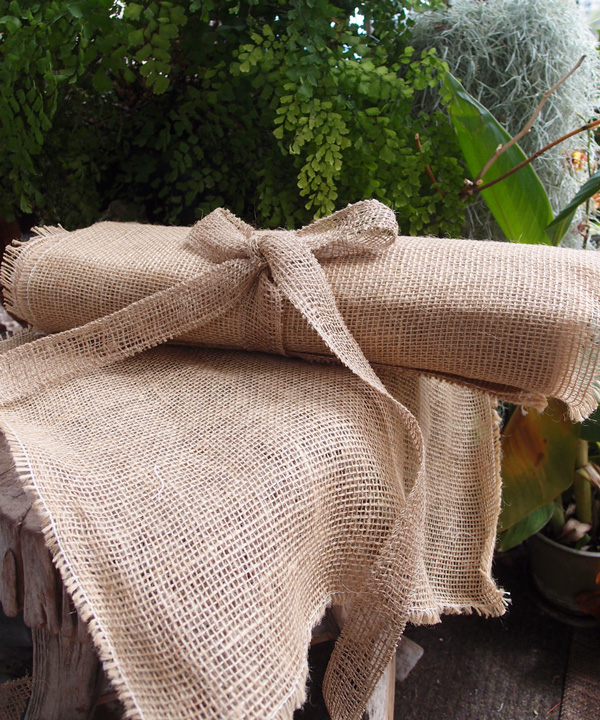 Jute Sheet with Fringed Edge - 16" x 16"