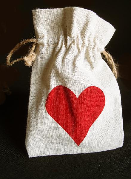 Linen Bag with Red Heart Print 5x7 - 5"W x 7"H