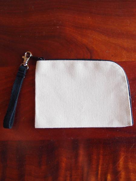 Canvas Curved Pouch with Black Zipper and Loopie - 7"W x 5"