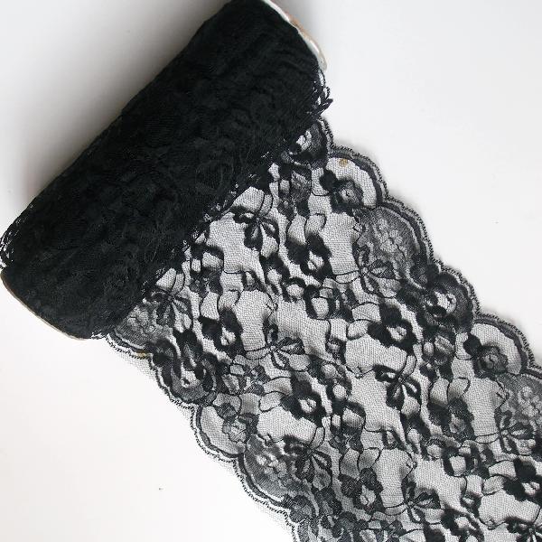 Black Chantilly Lace Runner - 9" x 10Y