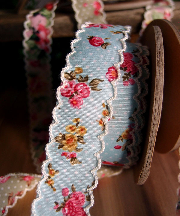 Blue Vintage Floral Ribbon with Scalloped Edge