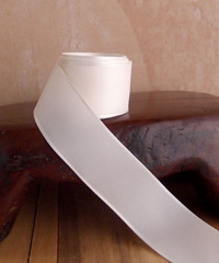 Ivory Taffeta Ribbon with Wired Edge