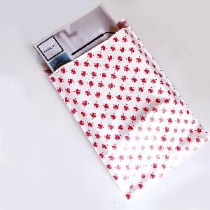 Red Hearts on White 13 ¾" x 19" Adhesive Merchandise Bag - 13 ¾" x 19"