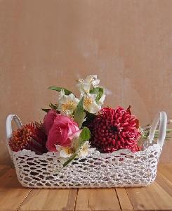 Stiffened Lace Flower Tray