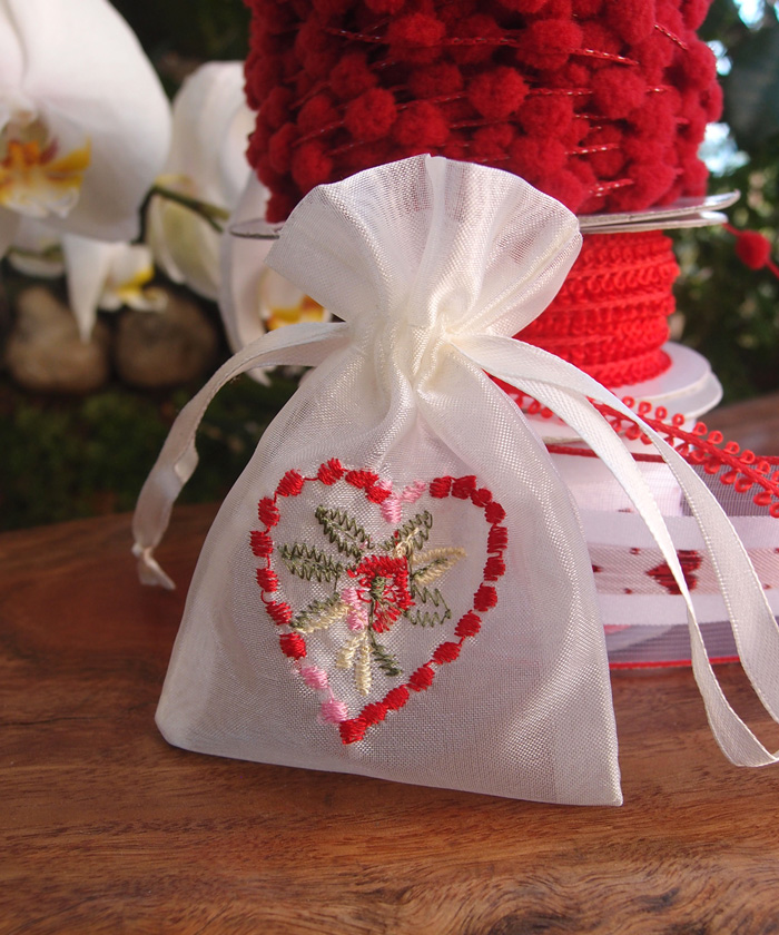 Embroidered Bags - 12 pc/ pack. 1 pack minimum.